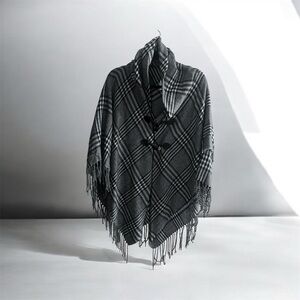 Plaid Fringe Shawl Poncho - Black & White